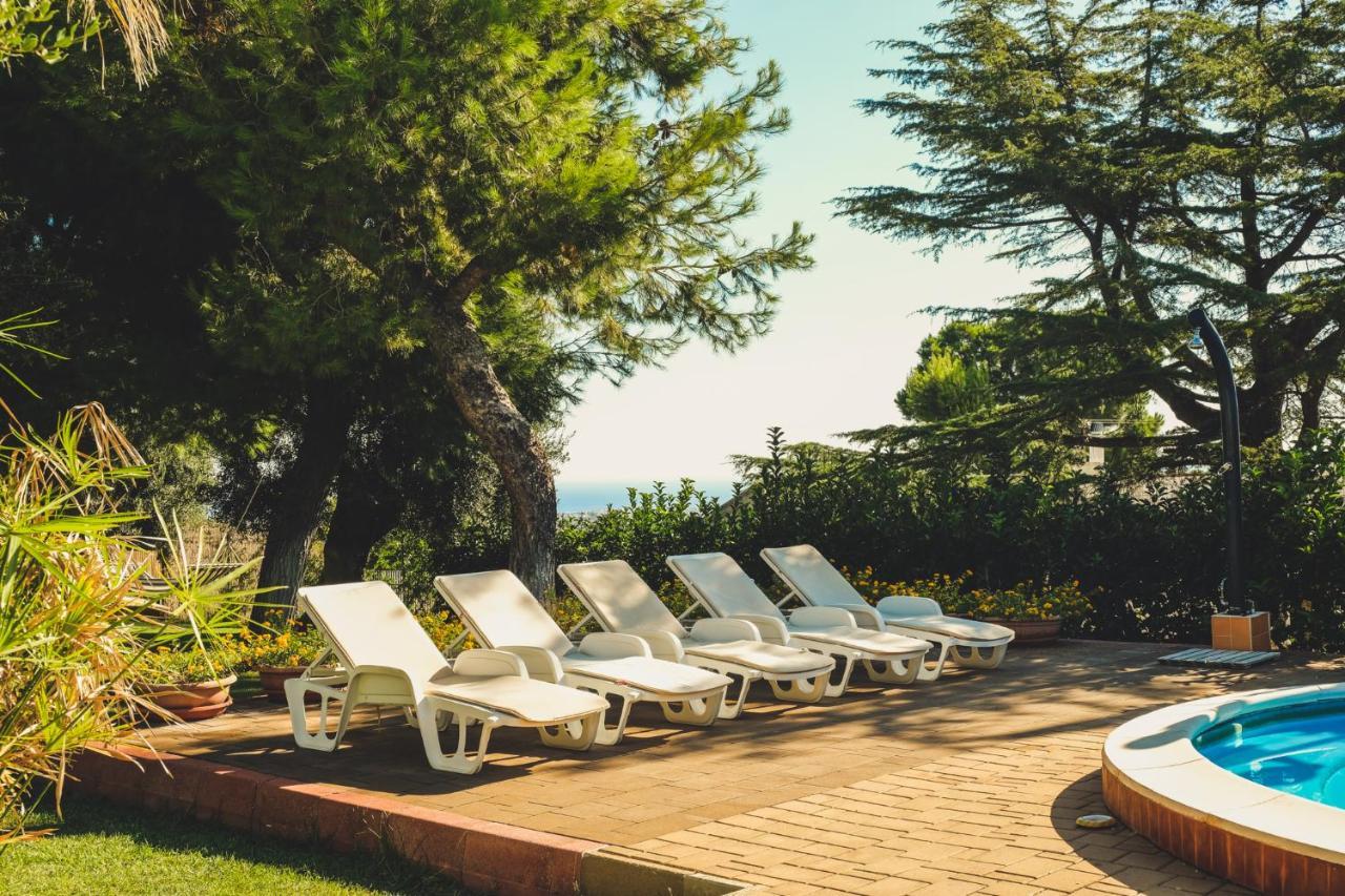 Villa Due Torri Cozzana Extérieur photo